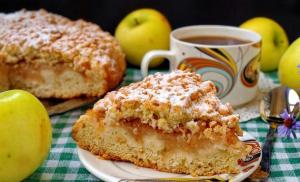 Тертый пирог с яблоками Пирог с яблоками натертый на терке